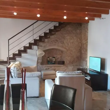 בית נופש Casa Lleo פוינסה